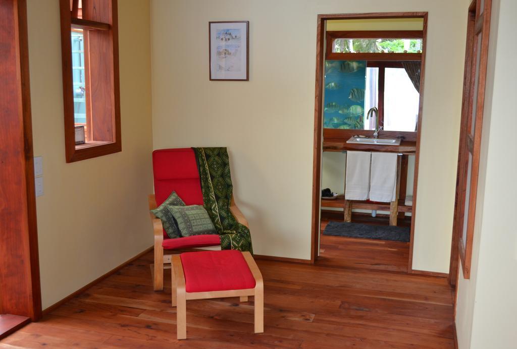 Kaireva Beach House Rarotonga Værelse billede
